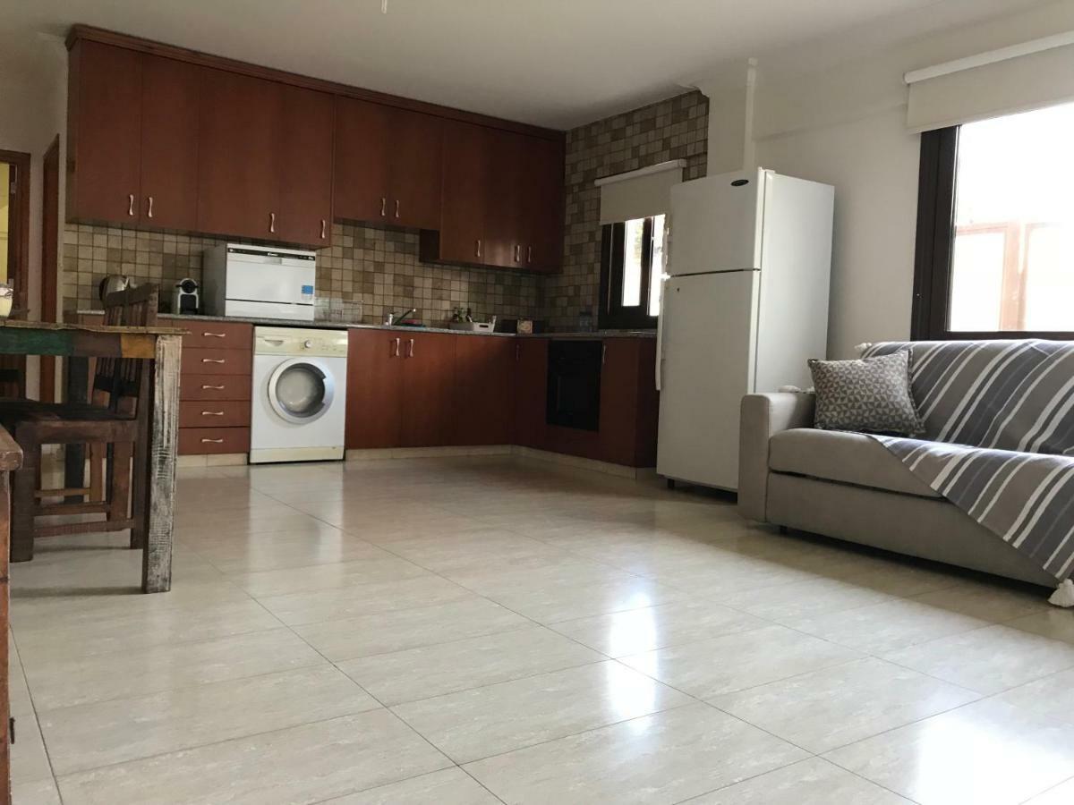 Mystra Place Nicosia Kültér fotó